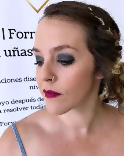 Maquillaje para invitadas - smokey eyes